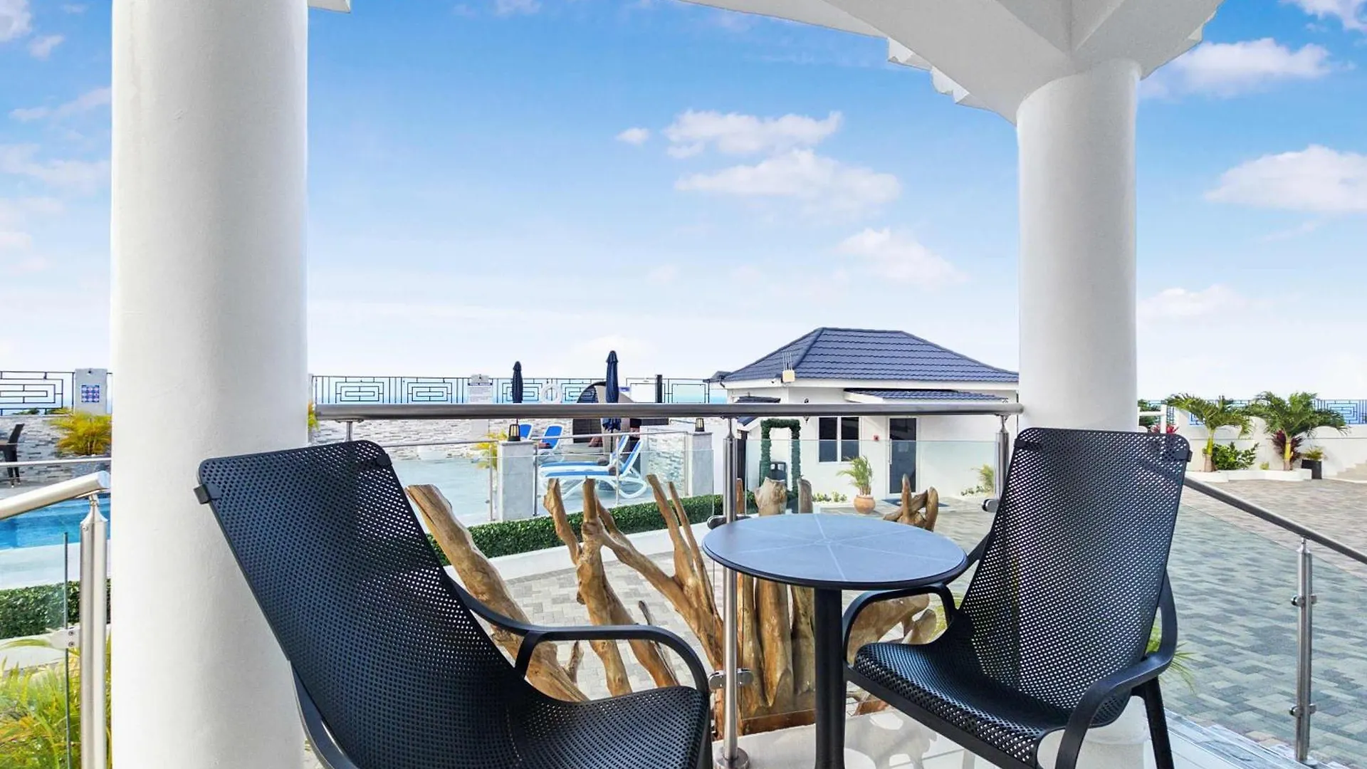 Πανδοχείο Hospitality Expert Bts 7 - Pool Beach & Bar Μοντέγκο Μπέυ
